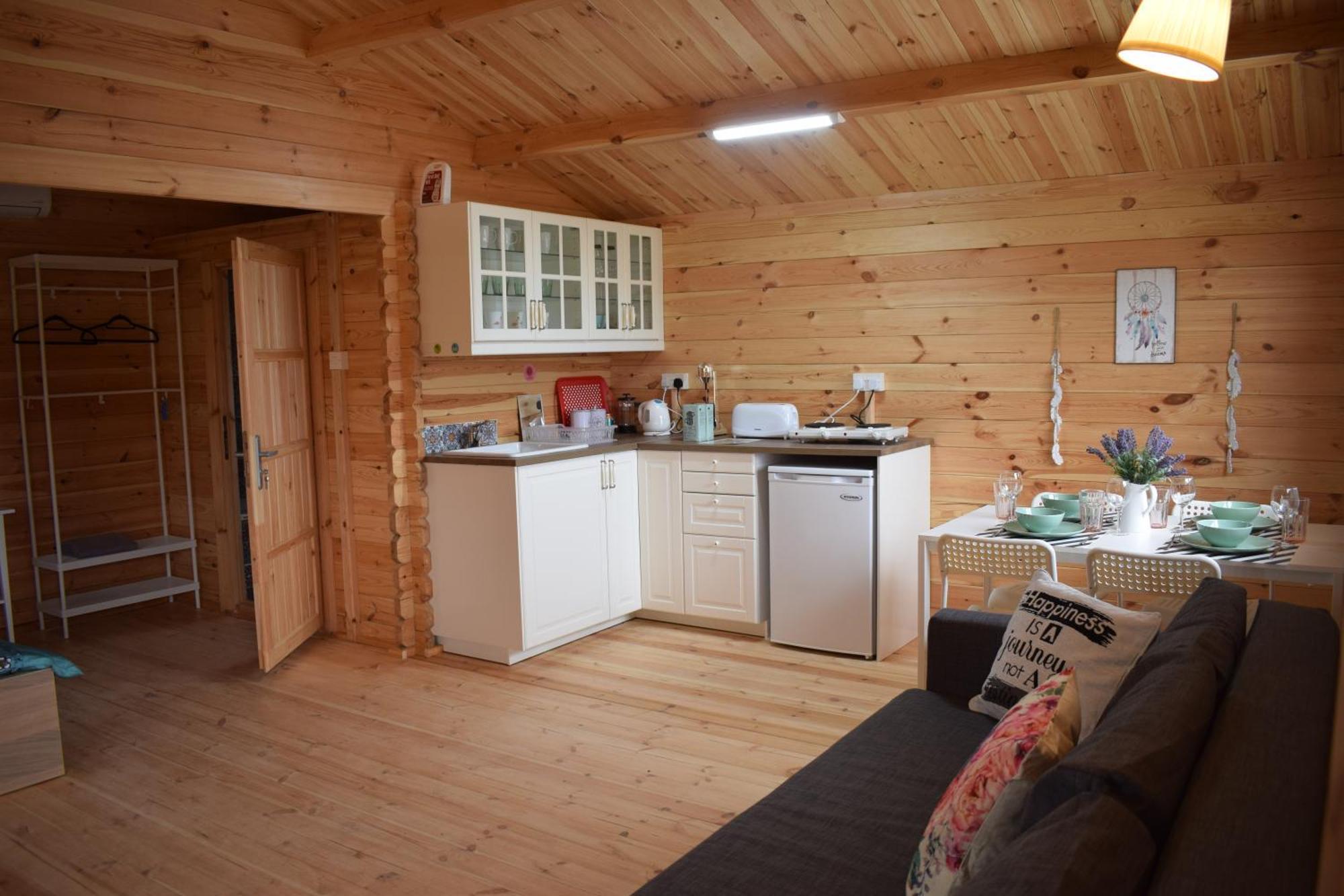 فندق Cyprus Glamping Park Agios Theodoros المظهر الخارجي الصورة