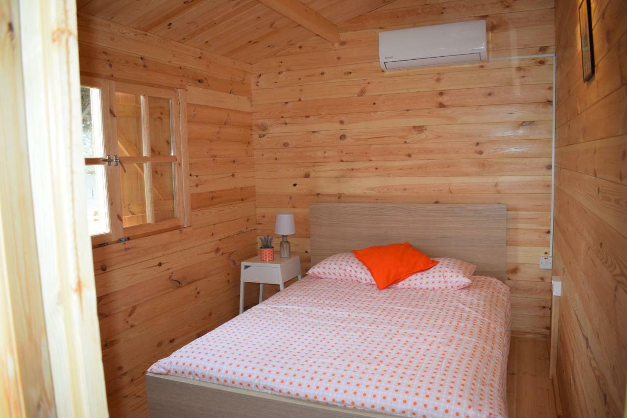 فندق Cyprus Glamping Park Agios Theodoros المظهر الخارجي الصورة